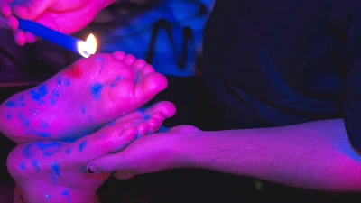 Cover for 'I Offer Candle Wax Play On Your Tied Feet'